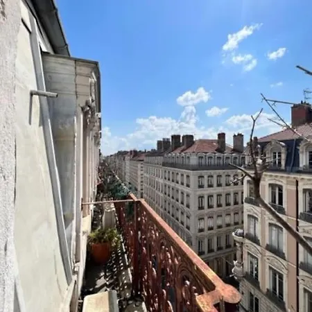 Tres Beau Duplex 125 M2 Hypercentre 2eme Lyon